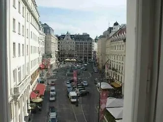 Neuer Markt Affittacamere 3*